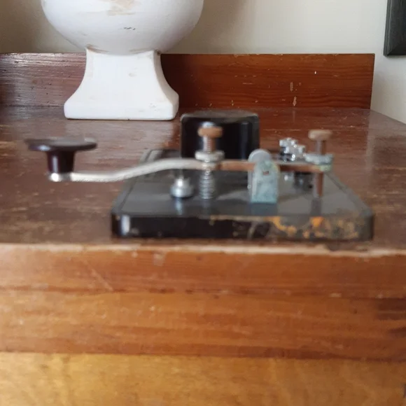 Speed X Telegraph Key - Picture 3 of 7